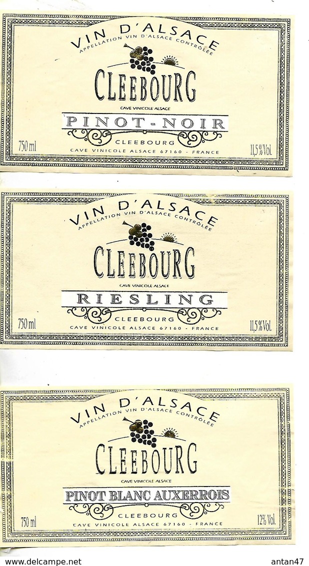 3 étiquettes Vin D'Alsace / 67 CLEEBOURG / Cave Vinicole / Pinot Blanc, Pinot Noir, Riesling - Riesling