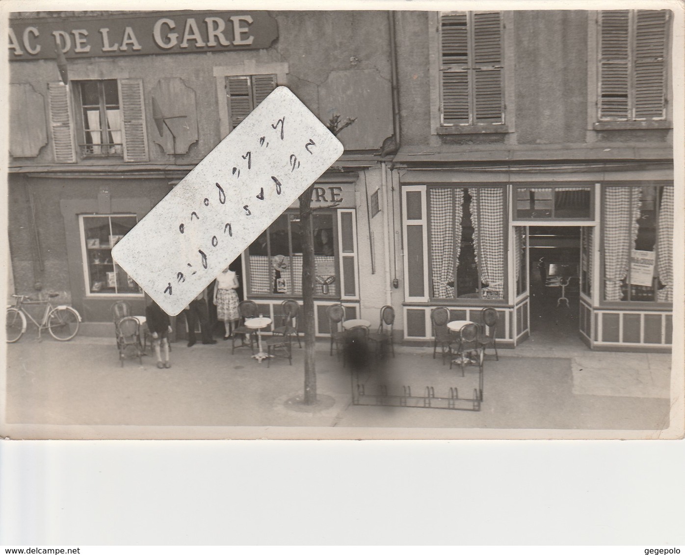 PERSAN - Tabac De La Gare - Rue Gaston-Vermeire  ( Photo Souple Format Cpa 9 Cm X 14 Cm )      Vendu Sans La Cpsm - Persan