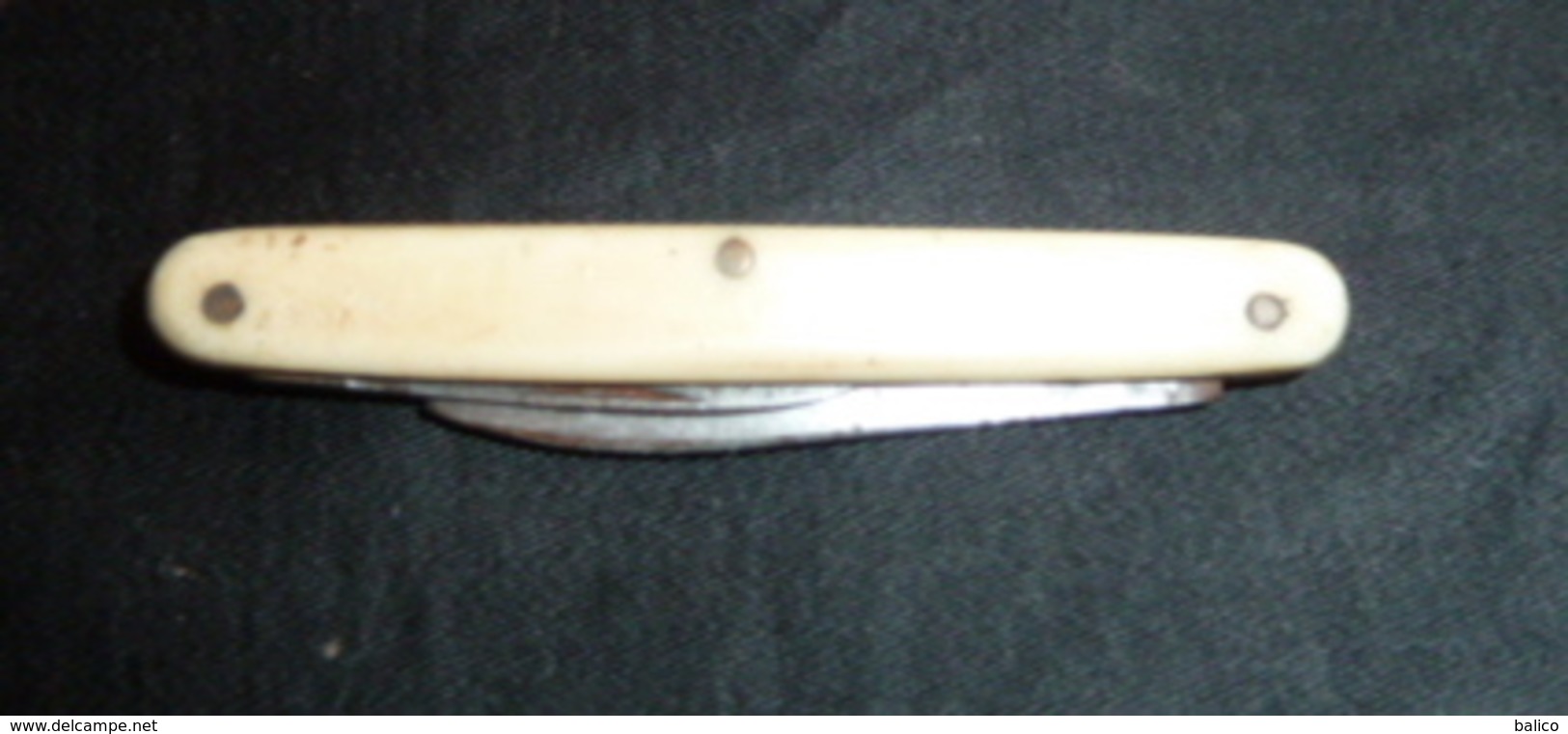 Couteau Ancien,  2 Lames - Knives