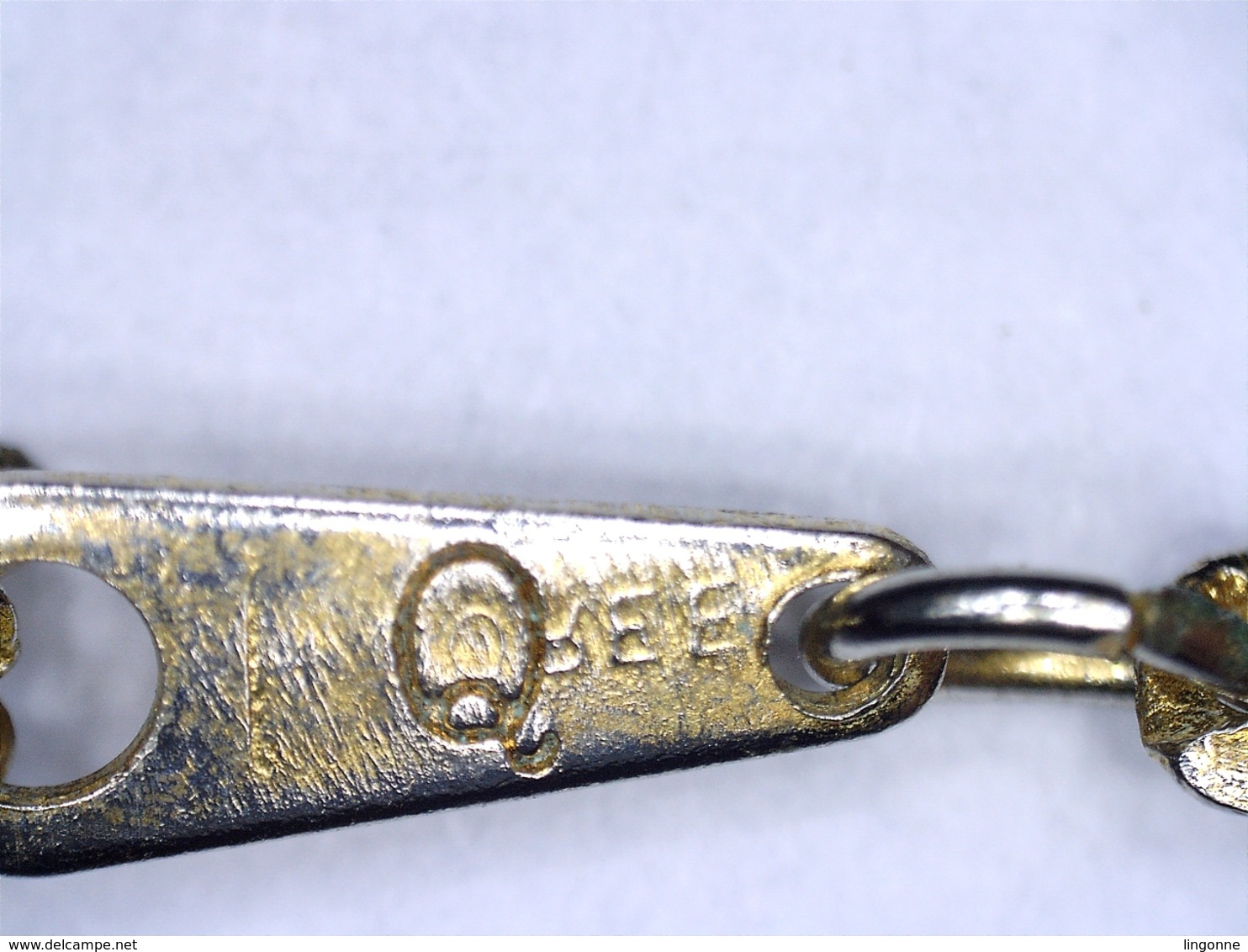 Ancien BRACELET Fab En CORÉE Marqué Q  - Long 19 Cm Env - Bracelets