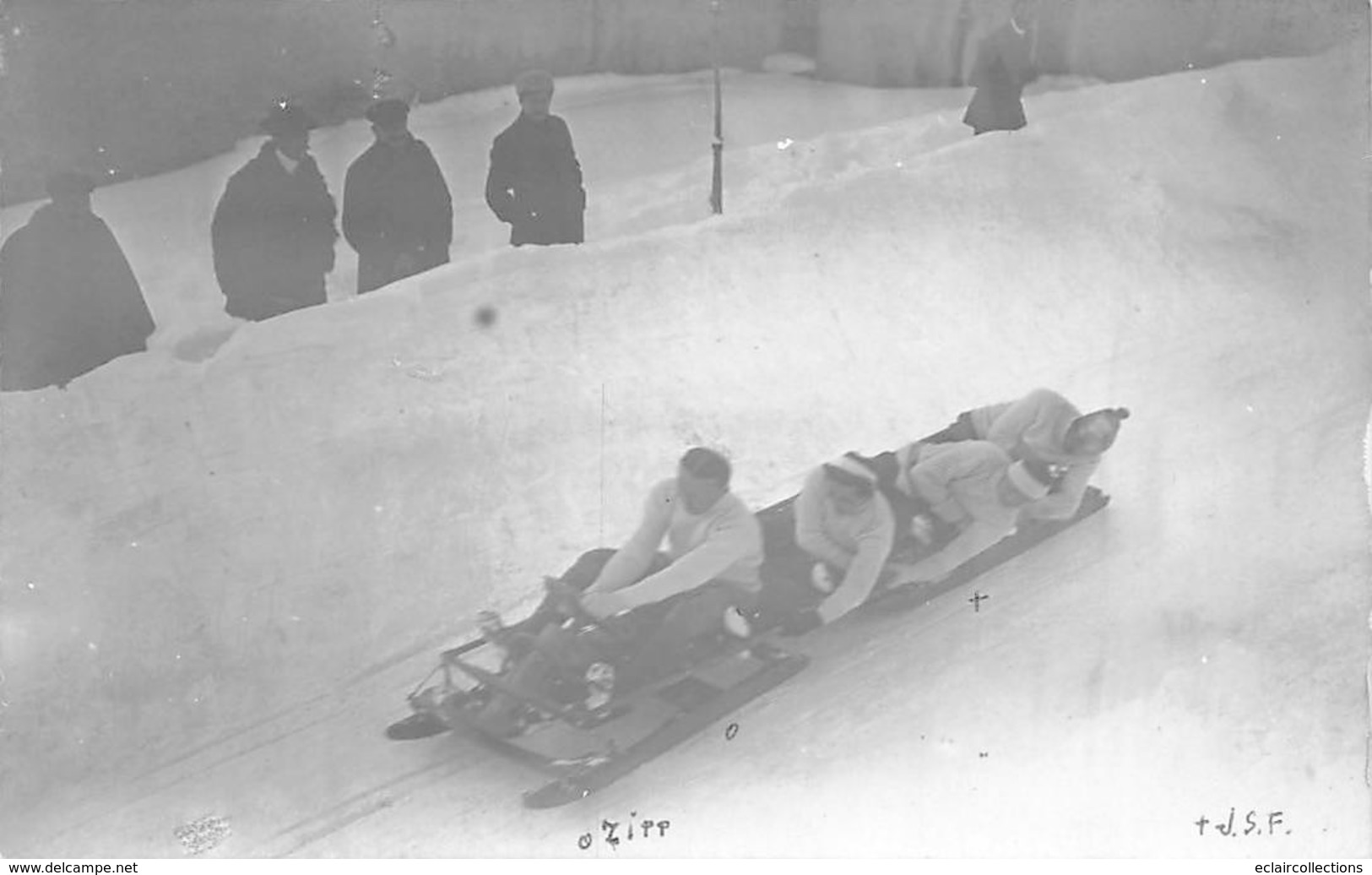 Thème   Sports D'hiver       Bobsleigh. Course En 1910 Carte Photo      (voir Scan) - Winter Sports