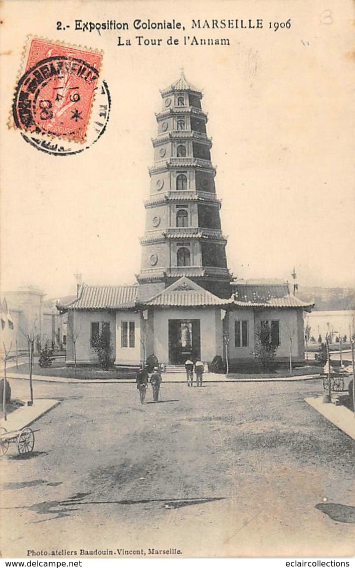 Asie   Annam  Expo Coloniale De Marseille   La Tour De L'Annam           (voir Scan) - Andere & Zonder Classificatie