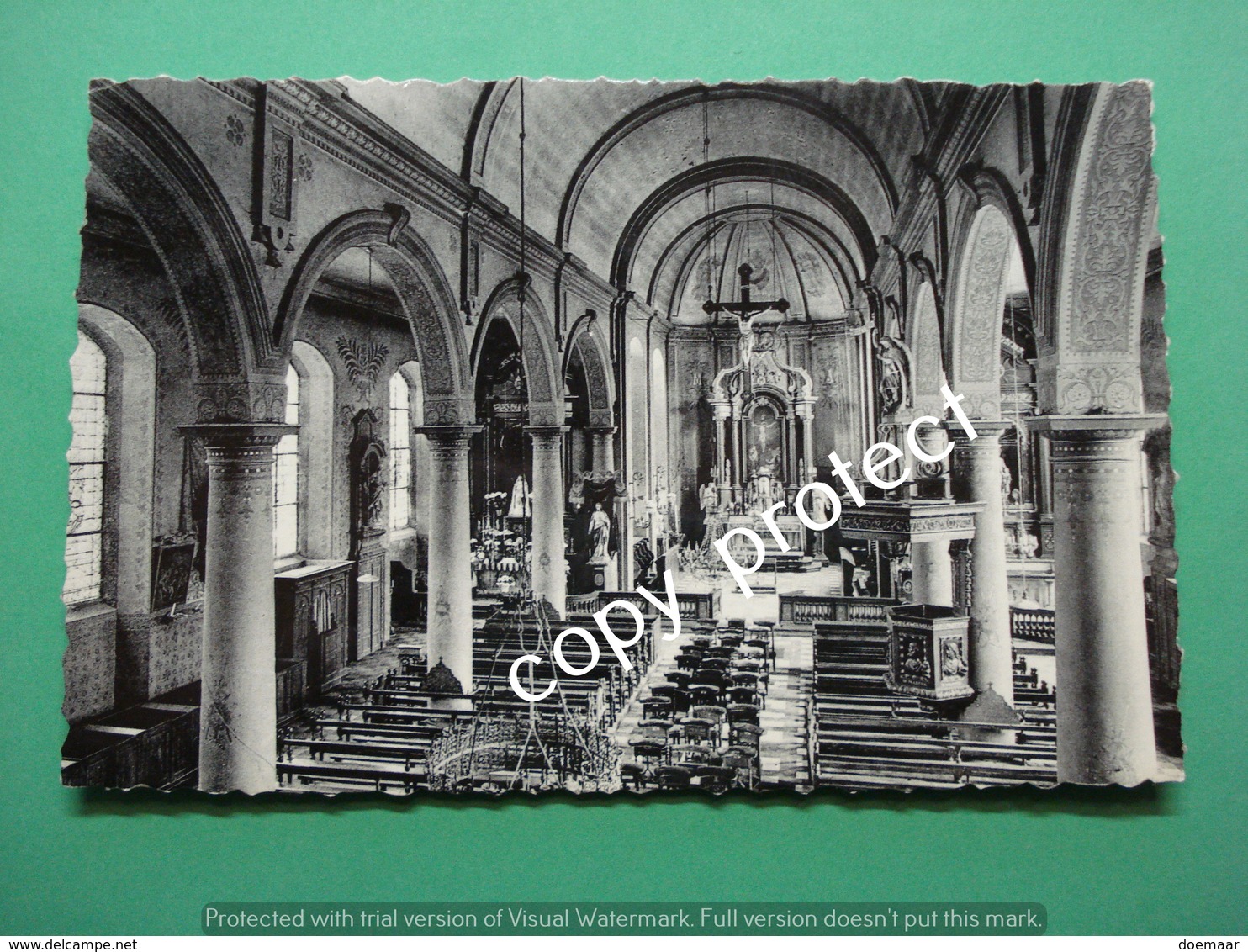 BE502 Voeren Fouron-le-Comte Binnenzicht Der Kerk - Fourons - Vören