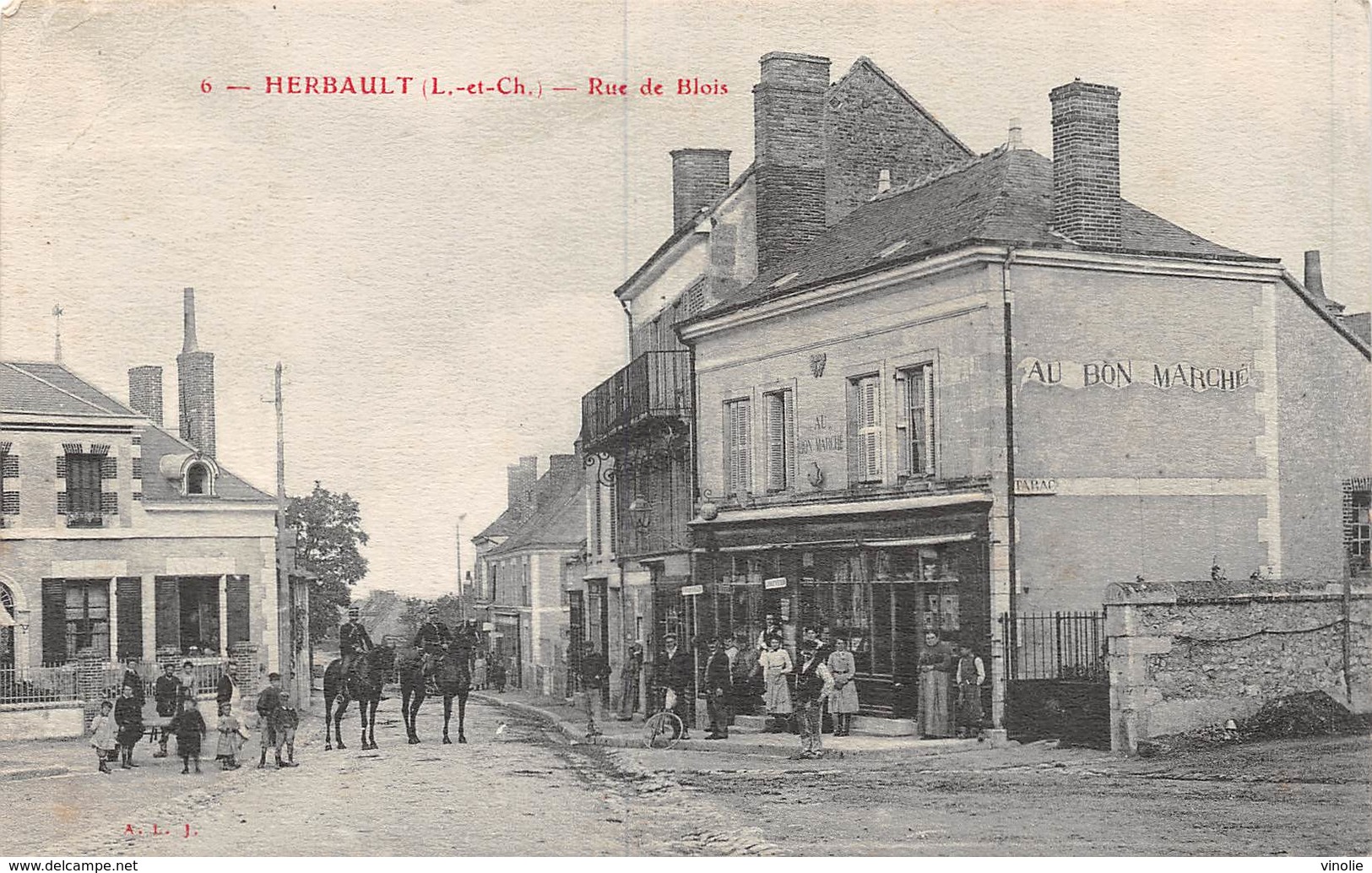 20-780 : HERBAULT. RUE DE BLOIS. - Herbault