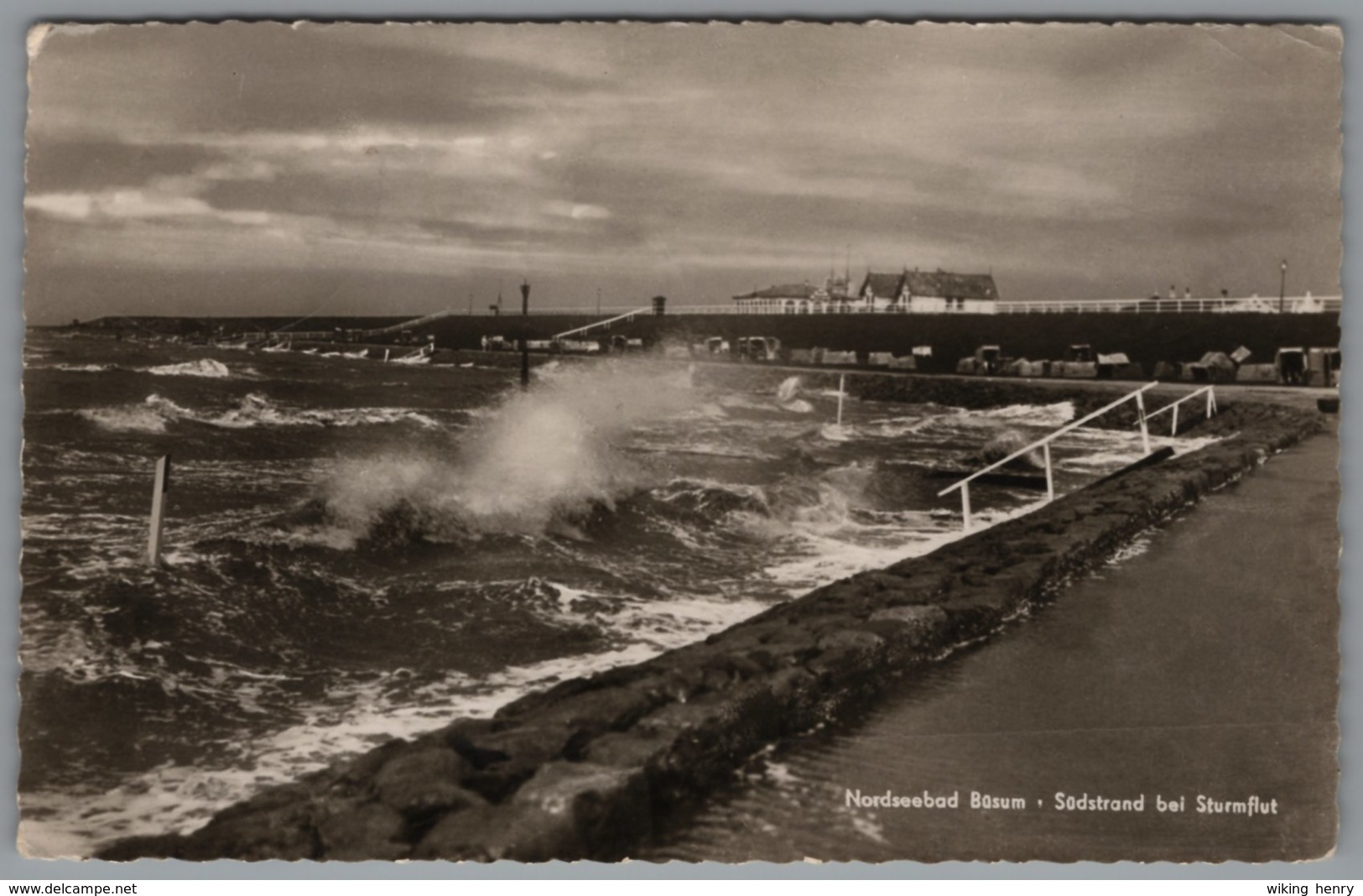 Büsum - S/w Südstrand Bei Sturmflut - Buesum