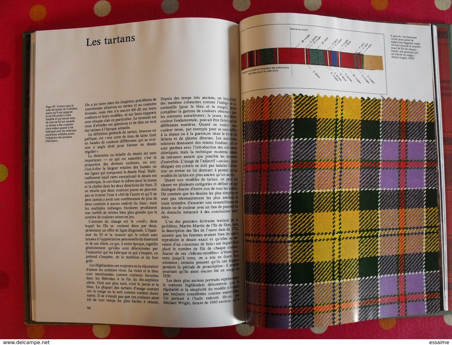 l'écosse des clans et des tartans. R.W. Munro. La Boétie 1978. bien illustré.