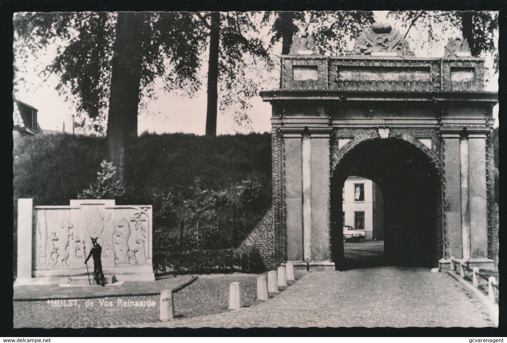 HULST  -  FOTOKAART  ==   DE VOS REINAARDE - Hulst