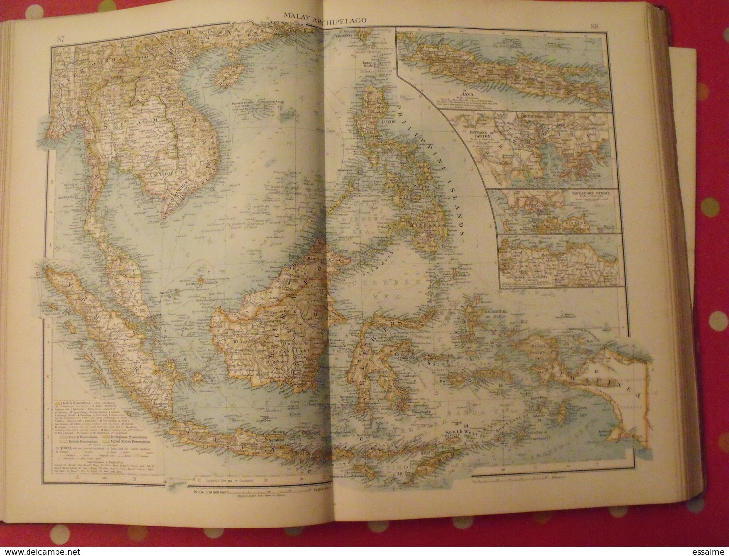 "the Times" Atlas published at the office of "the Times" 1900. 132 pages of Maps (196 Maps) + alphabetical index