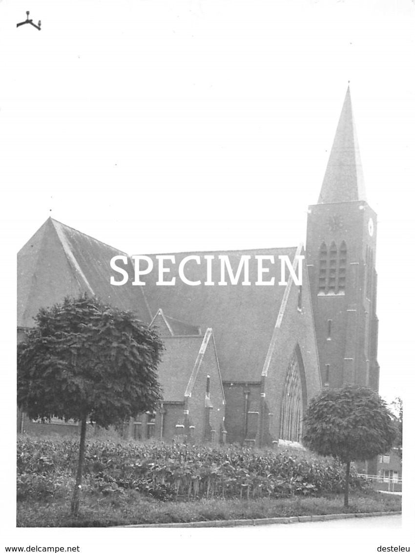 Foto Sint-laurentiuskerk - Wielsbeke -  9 X 12 Cm - Wielsbeke