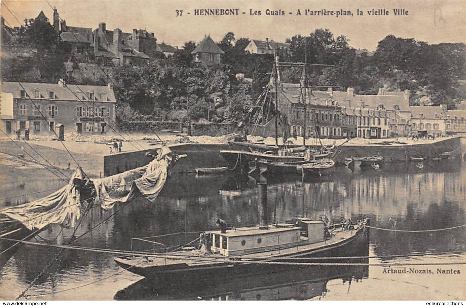 Hennebont            56       Les Quais Et Le Vieille Ville     (voir Scan) - Hennebont