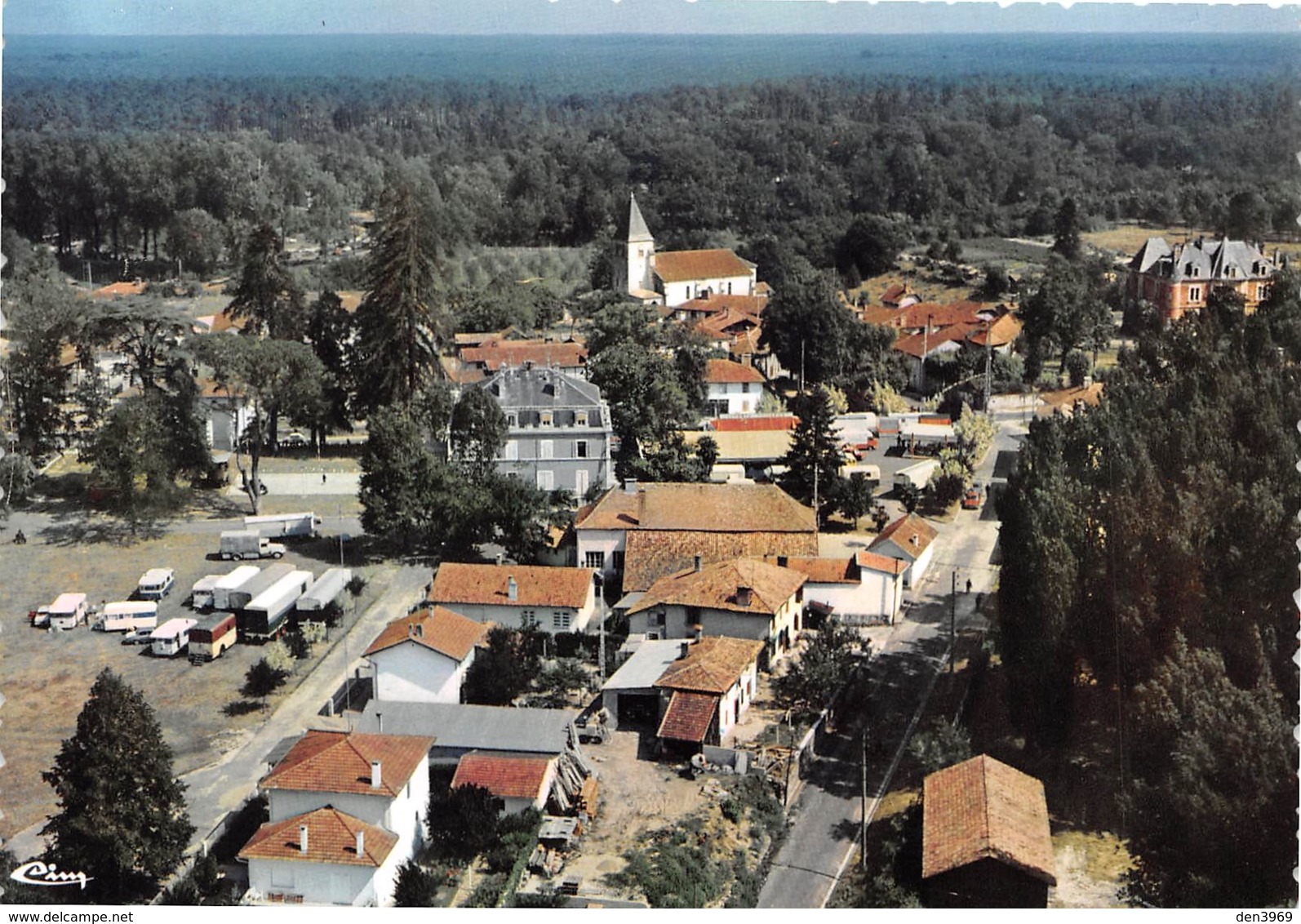 CASTETS-des-LANDES - Vue Aérienne - Route Des Forges Et Le Château Beauregard - Castets