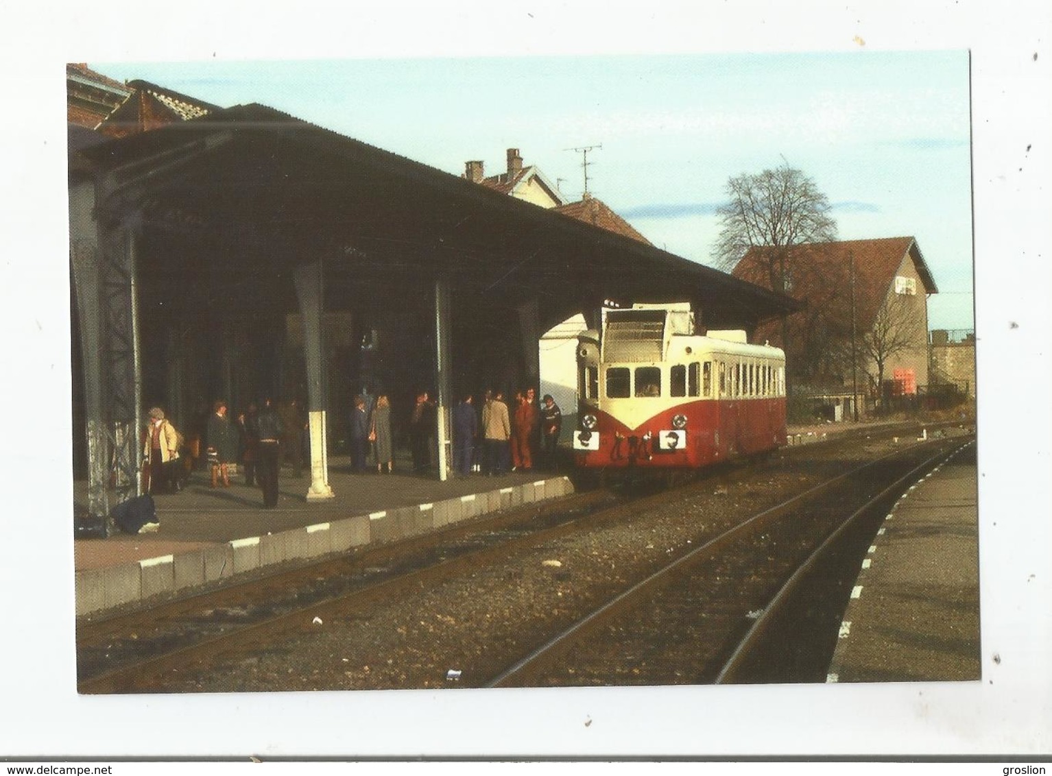 CERNAY (68) 231 LIGNE DE LUTTERBACH A KRUTH . TRAIN SPECIAL D'ACHEMINEMENT DE L'AUTORAIL RENAULT VH 24 CFTA 1981 - Cernay