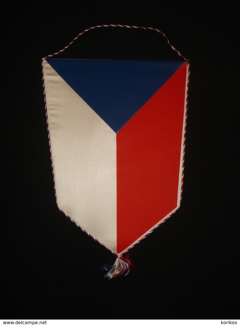 CZECH SOFTBALL ASSOCIATION - FLAG – BANNER - PENNANT - Habillement, Souvenirs & Autres