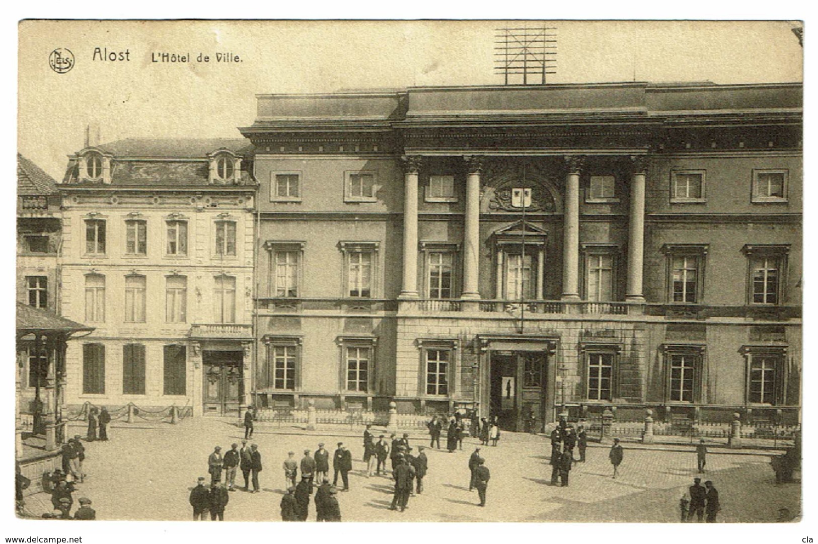 168A Carte Vue Hotel De Ville Alost  Obl Alost - 1919-1920 Trench Helmet