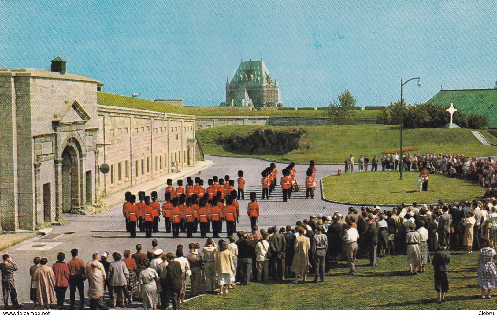 Canada, Relève De La Garde Et De La Retraite Par Le Royal 22e Régiment à La Citadelle - Québec - La Citadelle