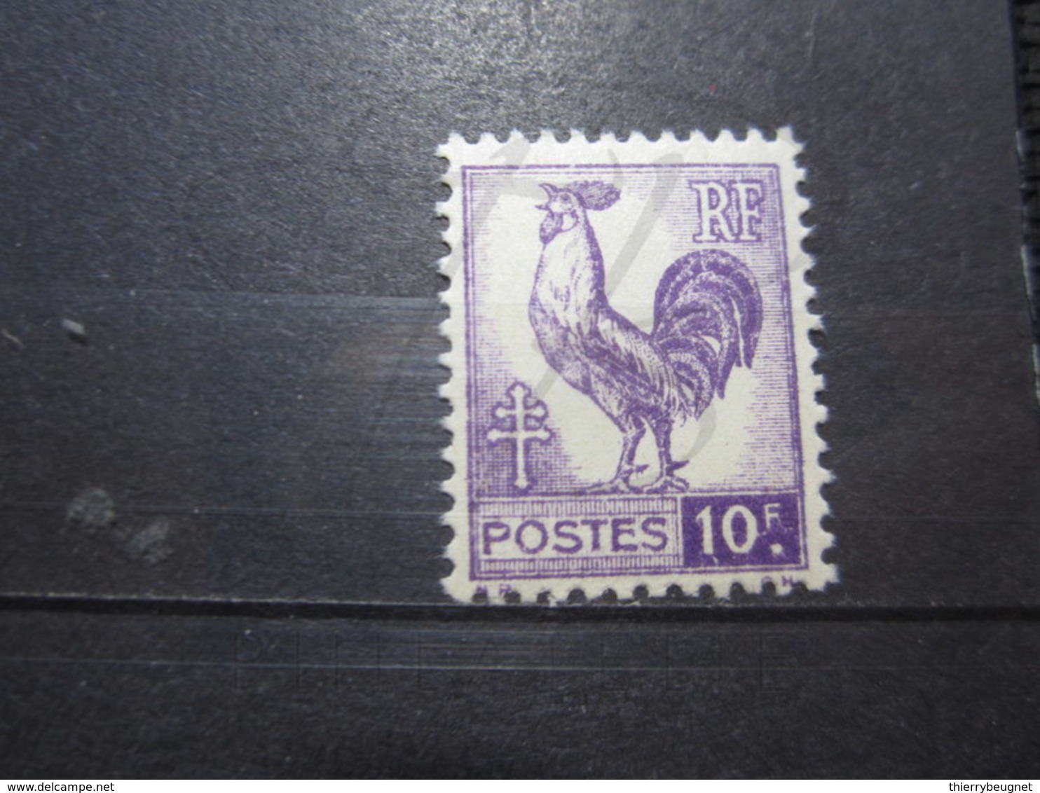 VEND BEAU TIMBRE DE FRANCE N° 646 , XX !!! (b) - 1944 Coq Et Marianne D'Alger