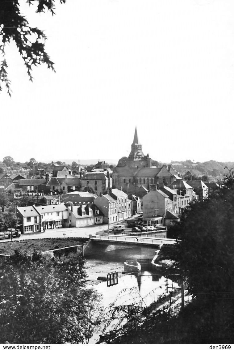 AMBRIERES-le-GRAND - La Varenne Au Bas De Ville - Tirage D'éditeur N&B Non Dentelé - Ambrieres Les Vallees