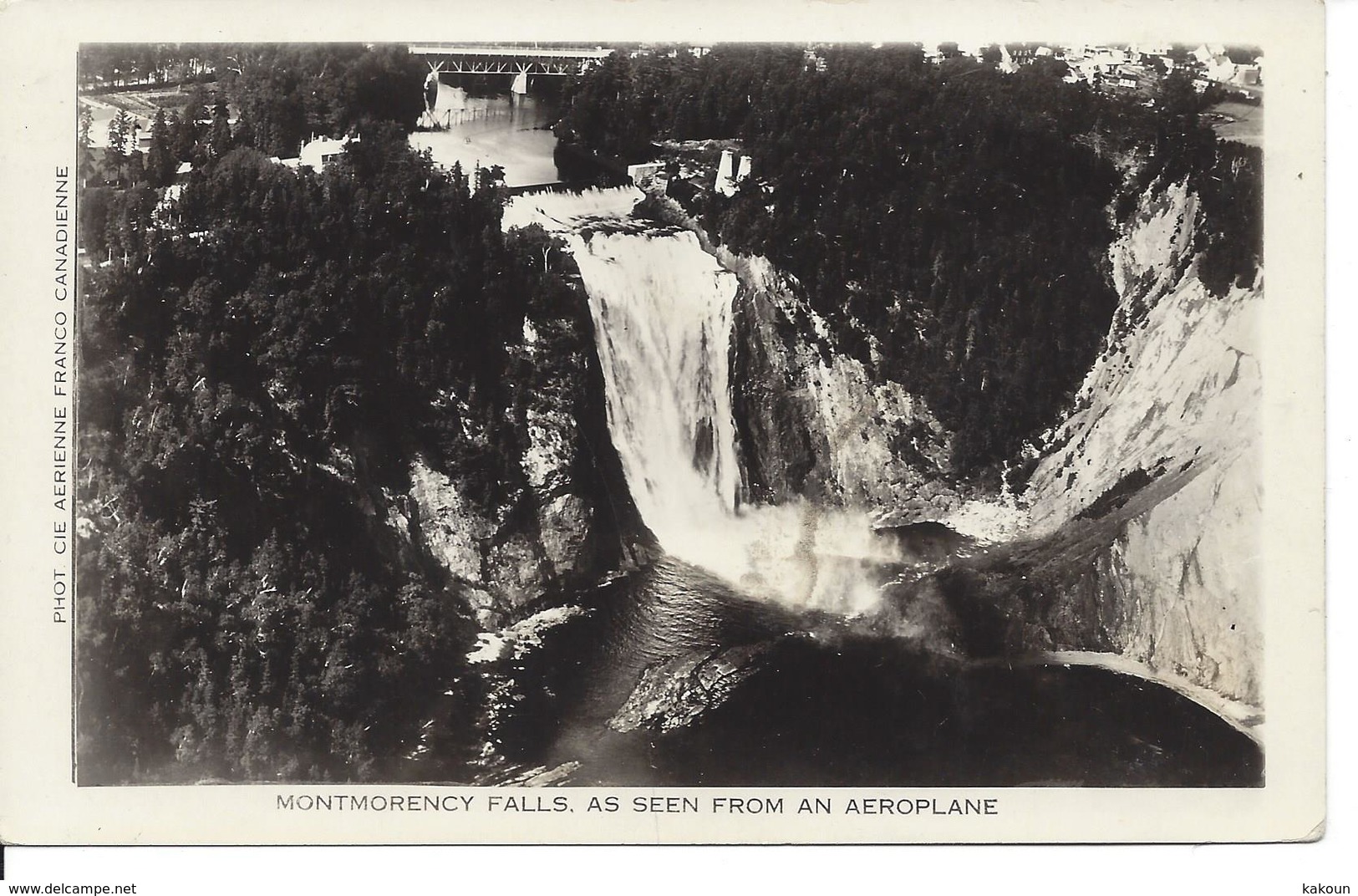 Montmorency Falls As Seen From An Aeroplane, Quebec, Non Circulée (P237) - Cataratas De Montmorency