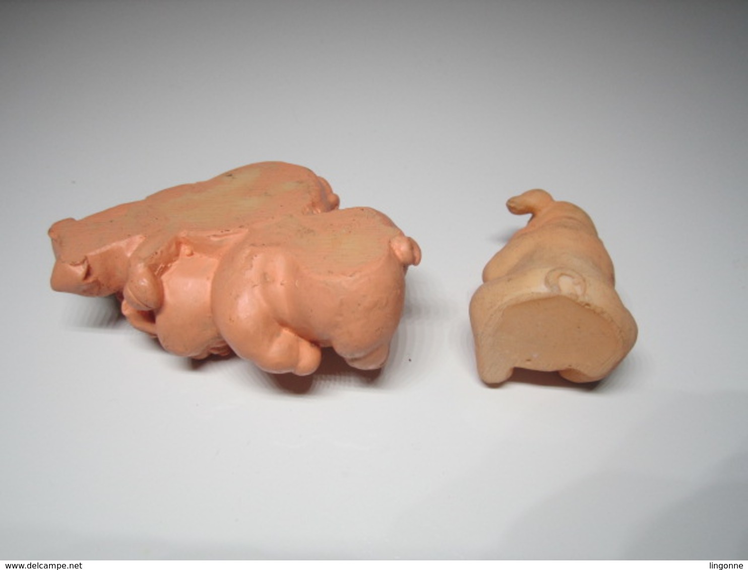 2 COCHONS Pour Collection. - Schweine