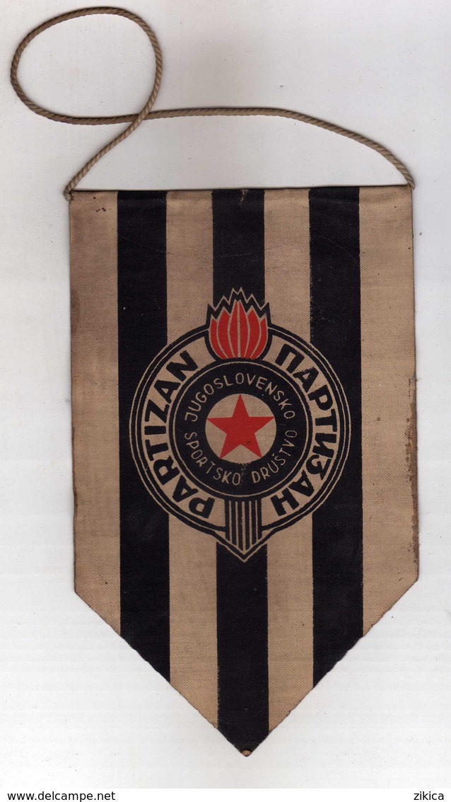 Flag,fanion Football, UEFA ,1966 European Cup Final Real Madrid ( Spain ) Vs Partizan Belgrade Serbia - Size 9cm/14cm. - Apparel, Souvenirs & Other