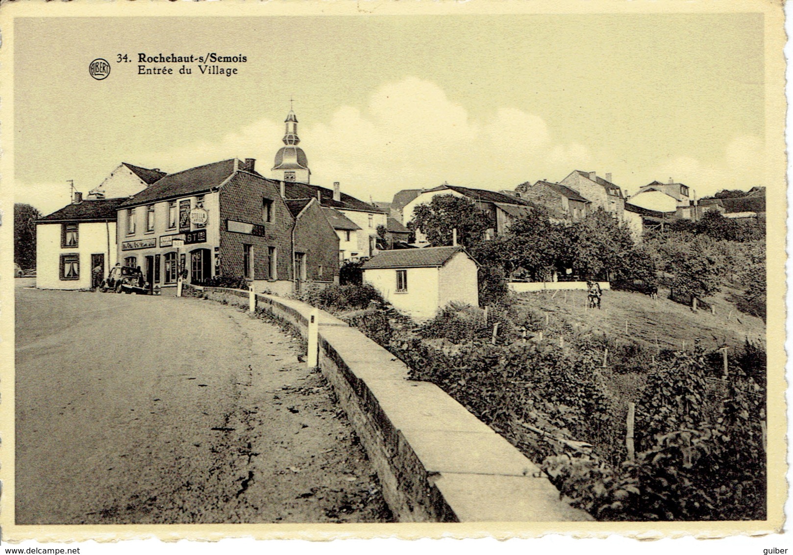 Rochehaut Sur Semois  Entree Du Village  Café Du Point De Vue - Bouillon