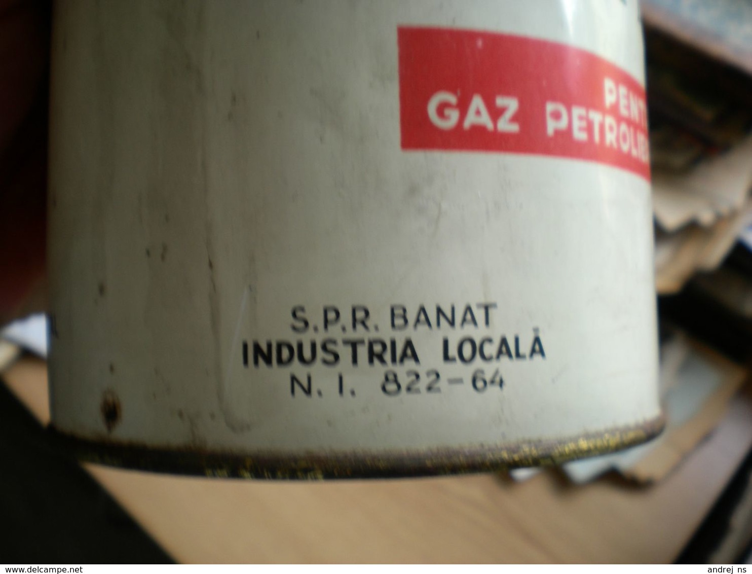 Old hot plate Resou PortativTurist El Met Pentru Gaz Petrolier Lichefiat I R Electrometal Timisoara  in Tin Box