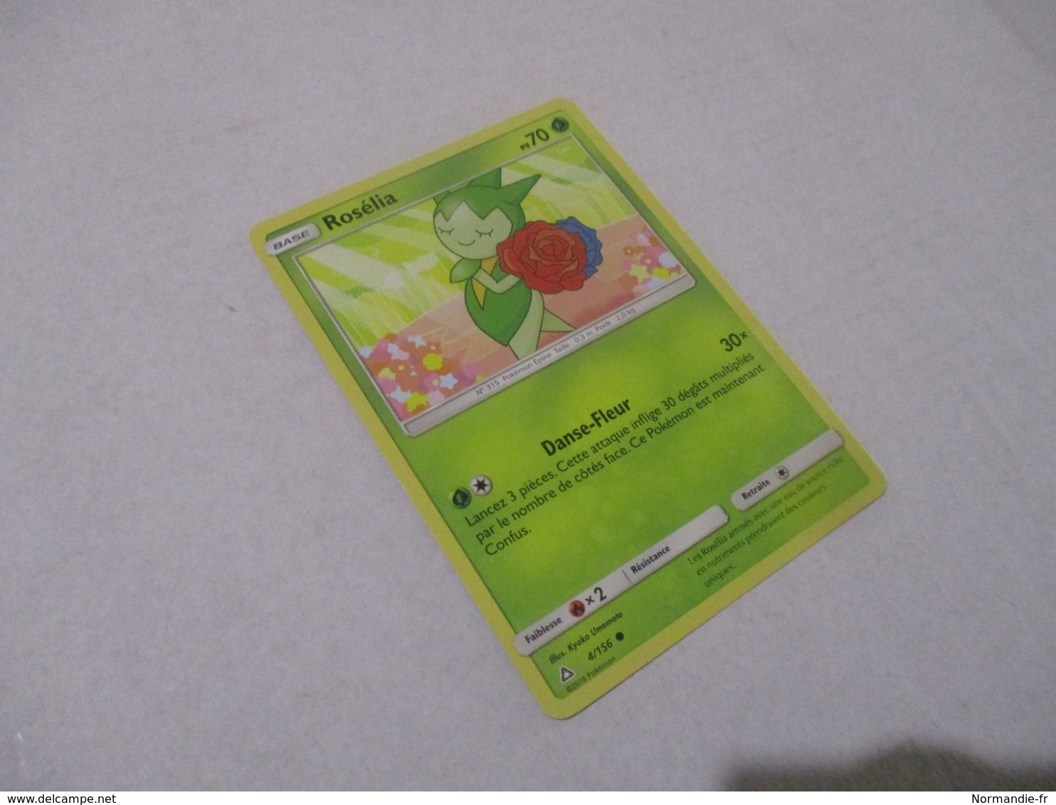 CARTE POKEMON ROSÉLIA 70 PV 4/156 SÉRIE SOLEIL ET LUNE ULTRA PRISME ANNÉE 2018 VF COMME NEUVE - Sun & Moon