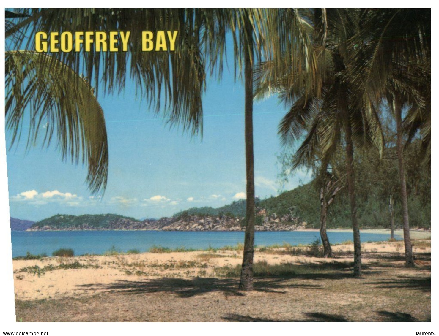 (C 35) Australia - QLD - Magnetic Island Geoffrey Bay (with Stamp) - Great Barrier Reef