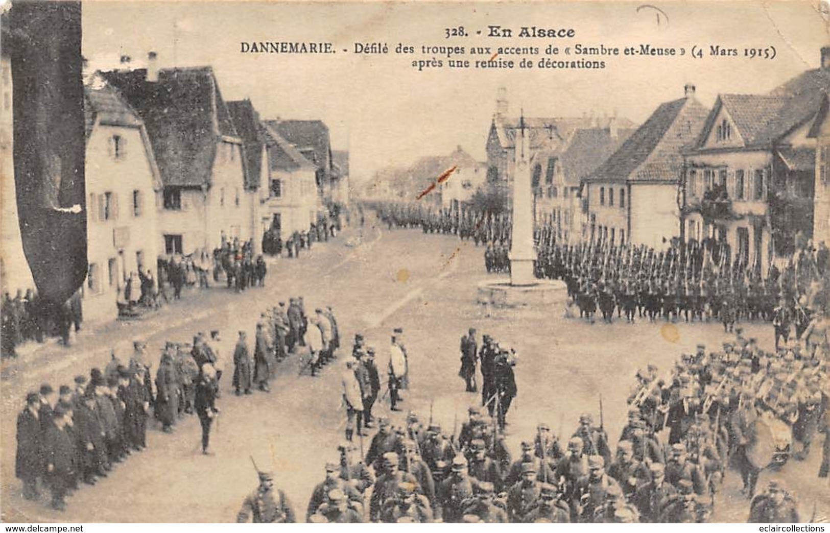 Dannemarie          68      Défilé Des Troupes   Après Une Remise De Décorations (voir Scan) - Dannemarie