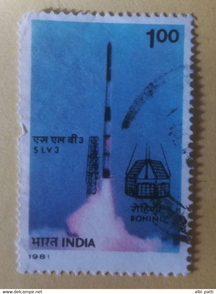 INDIA LOT OF NEWS MNH** AND USED STAMPS - उपयोग किए गए स्टैम्प का भारत बहुत - Verzamelingen & Reeksen