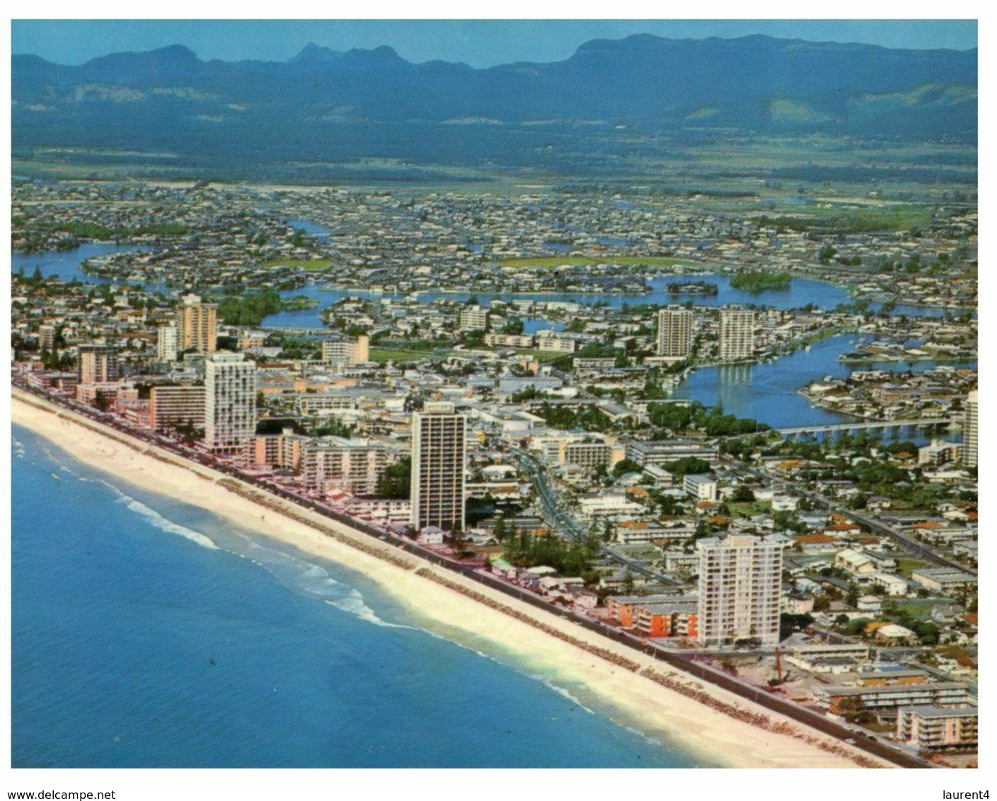 (F 14) Australia - QLD - Gold Coast, Surfer's Paradise - Gold Coast