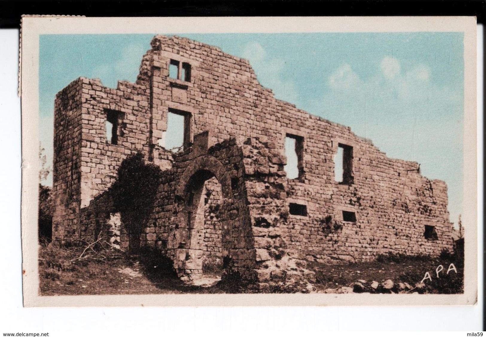 6. Vaour. Ruines Du Château Des Templiers. De Mme Literski à Labastide St Pierre à Sud Radio à Toulouse. 1977. - Vaour