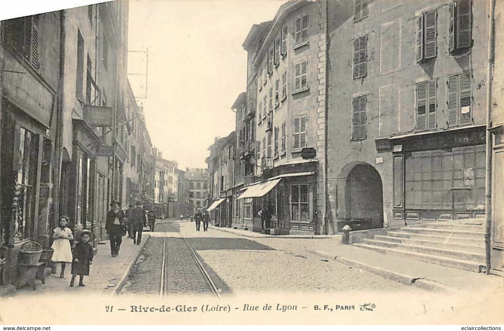 Rive De Gier         42       Rue De Lyon     1     (voir Scan) - Rive De Gier