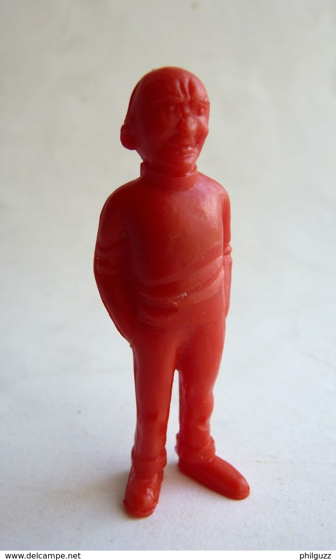 FIGURINE PUBLICITAIRE ESSO Belge 1973 Monochrome Rouge -Tintin - HOMME DE MAIN - PETIT BANDIT CHAUVE - Tim & Struppi