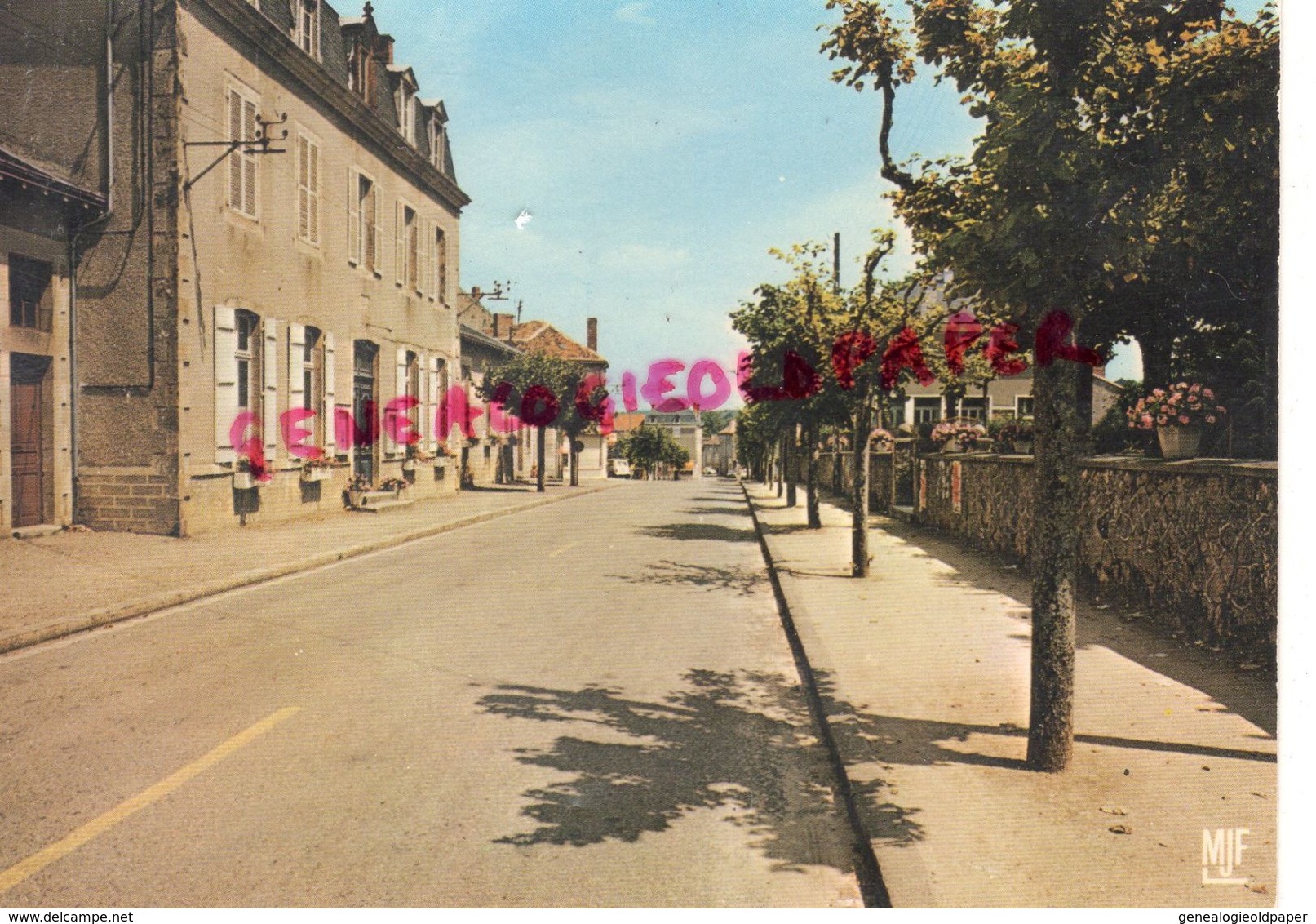 87 - NANTIAT - LA MAIRIE  LES ECOLES - ECOLE - EDITEUR FAROU COUZEIX N° 26-73 - Nantiat