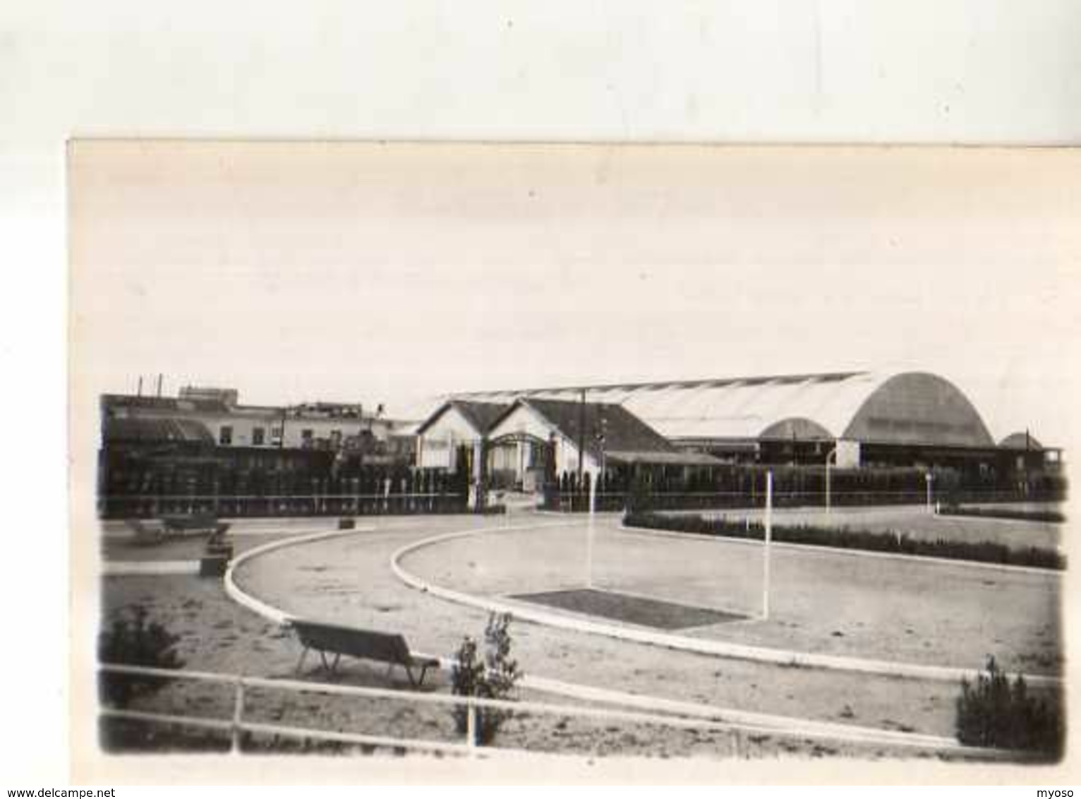 30 VERGEZE Vue De L'usine De La Source Perrier, Carte Photo - Vergèze