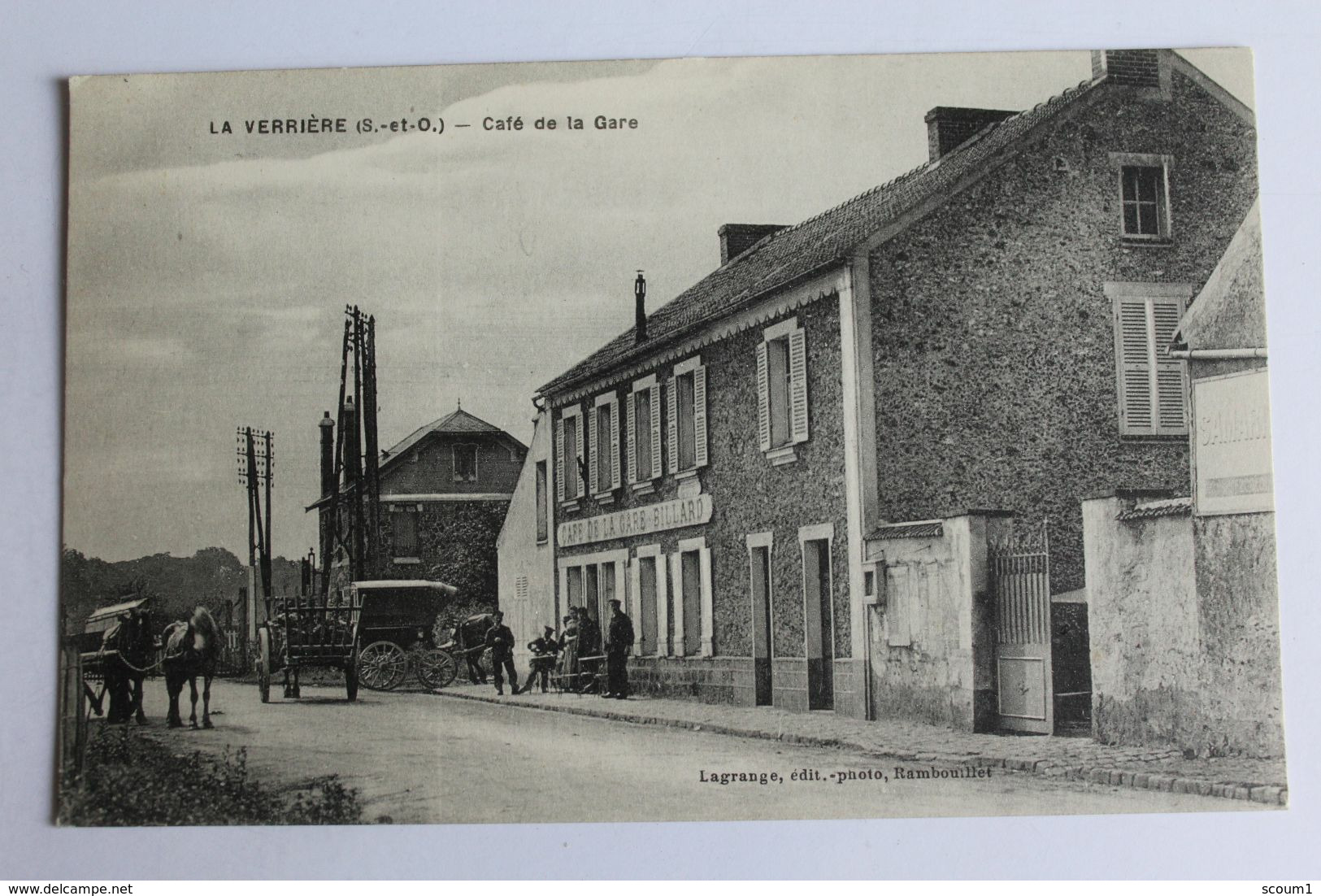 La Verriere Cafe De La Gare Animee - La Verriere