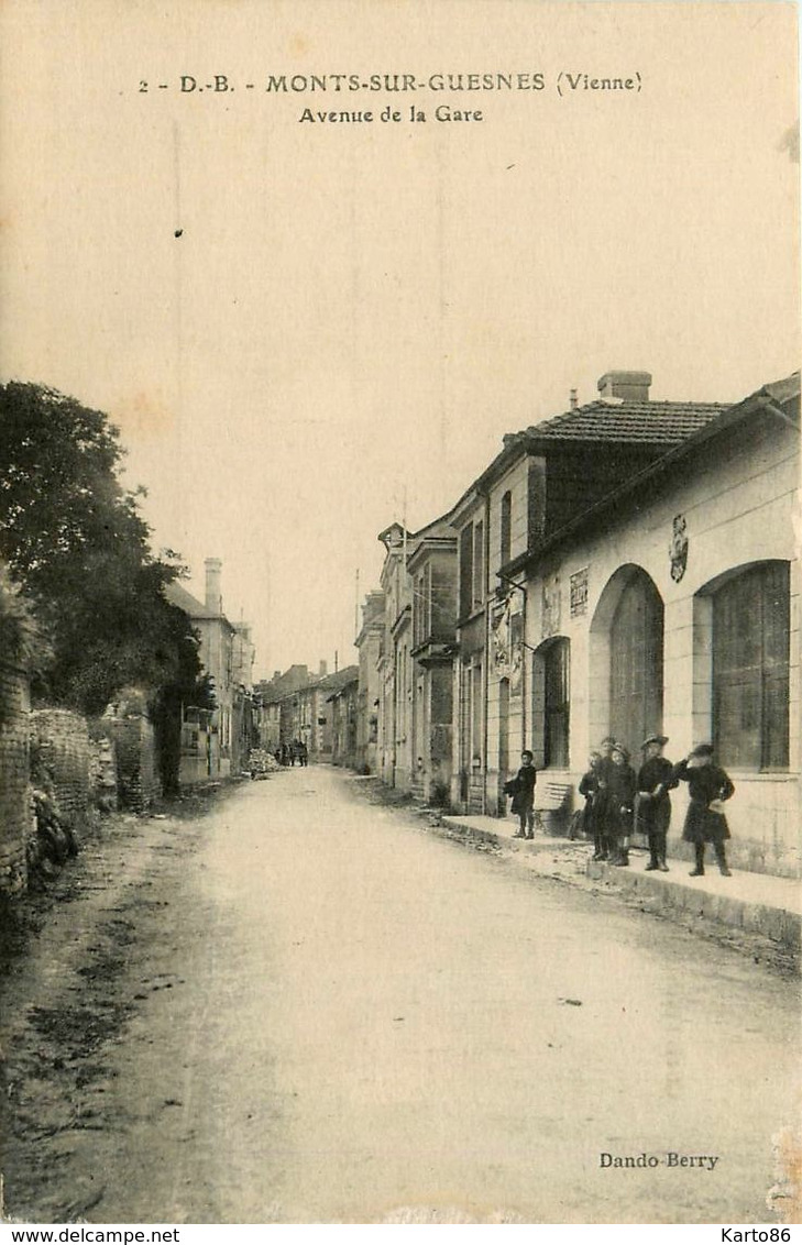 Monts Sur Guesnes * Avenue De La Gare - Monts Sur Guesnes