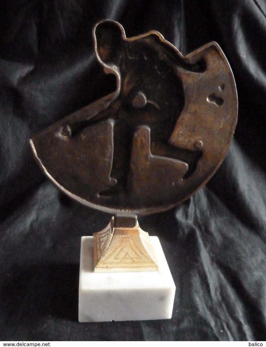 Trophée Bouliste - Pétanque Ou Lyonnaise - Réveil Sportif St. Isidore - St. Laurent Gare - Et Plaque 1993 - Bowls - Pétanque