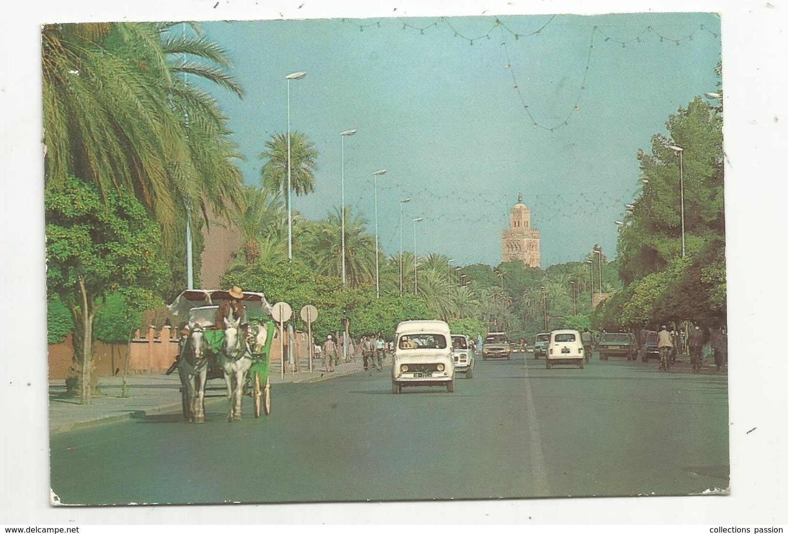 Cp ,  Automobiles , Renault 4 L.... , Maroc ,  MARRAKECH ,  Avenue MOHAMMED V ,voyagée , 2 Scans - Turismo