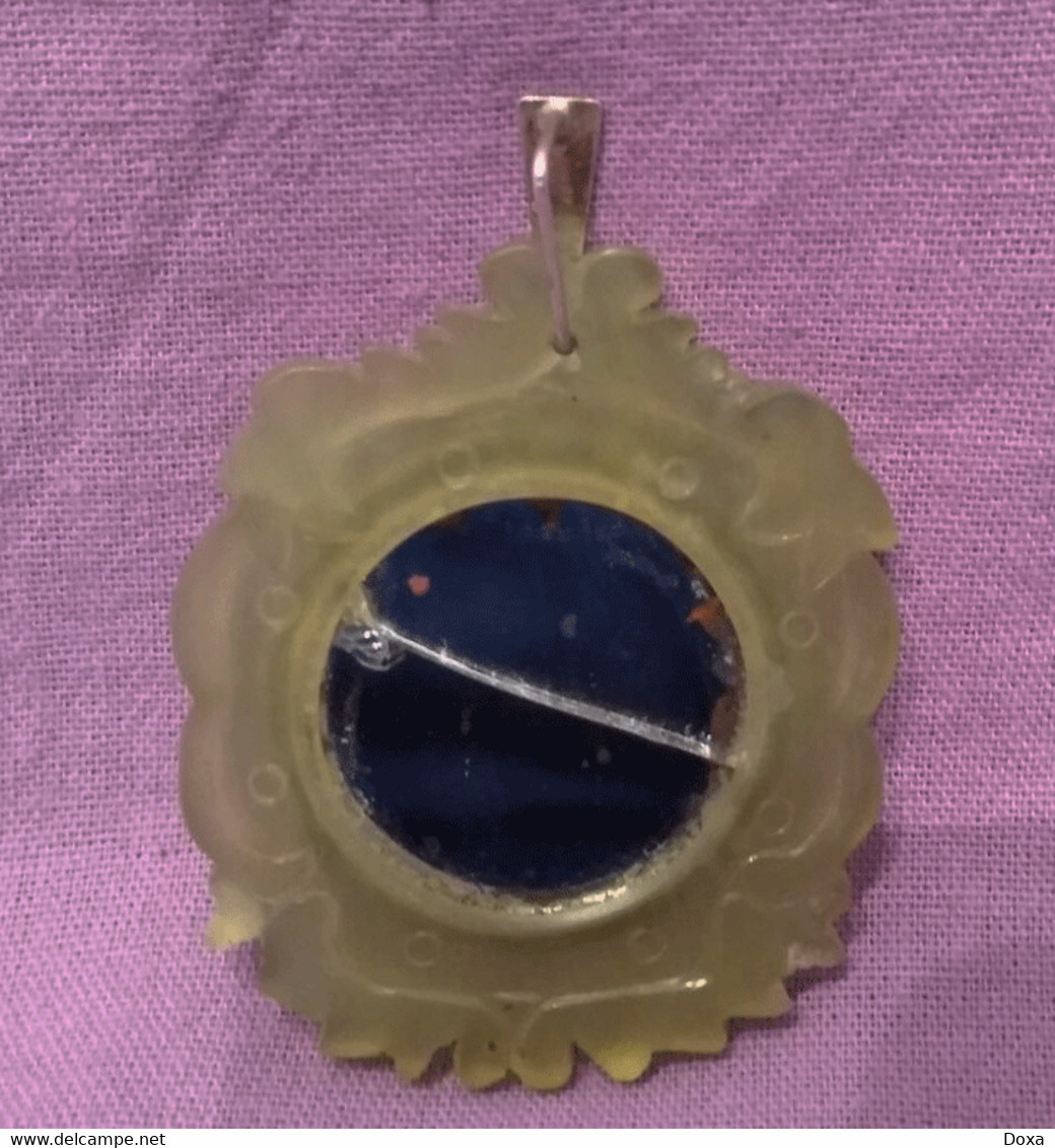 Antique Jade Pendant - Giada