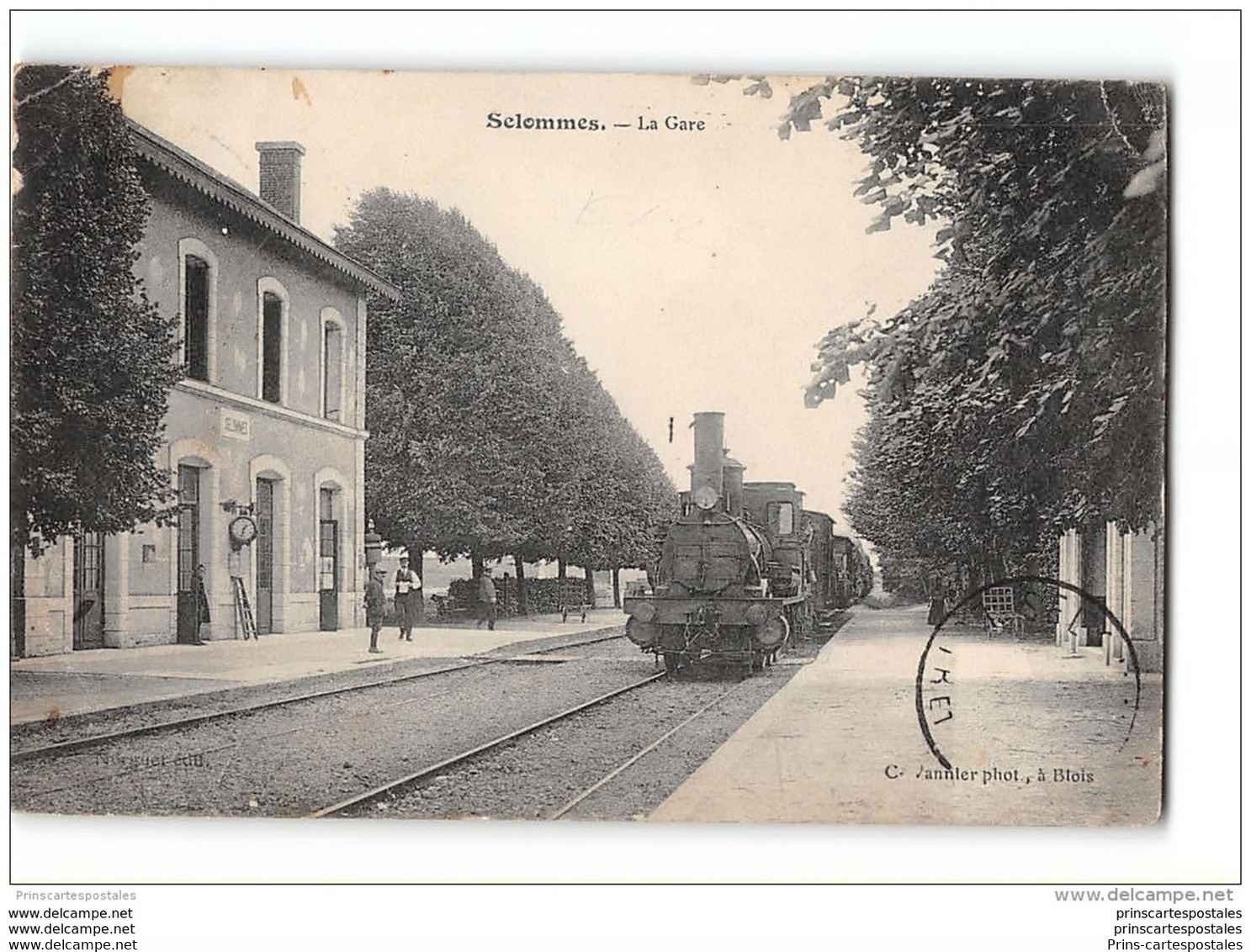 CPA 41 Selommes La Gare Et Le Train - Selommes