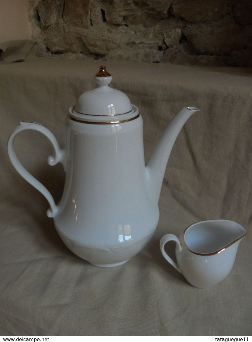 Ancien - Cafetière Et Pot à Lait Blanc Liseré Doré Bavaria - Teapots