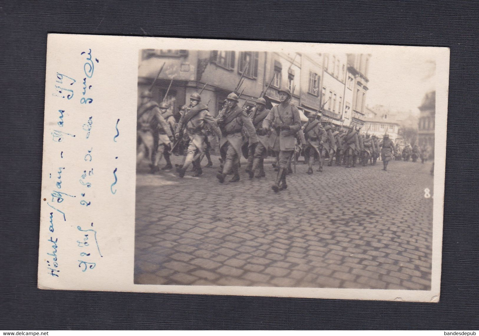 Carte Photo Höchst Am Main Defilé Se Soldats Francais Forces Francaises D' Occupation En Allemagne ( 43454) - Höchst