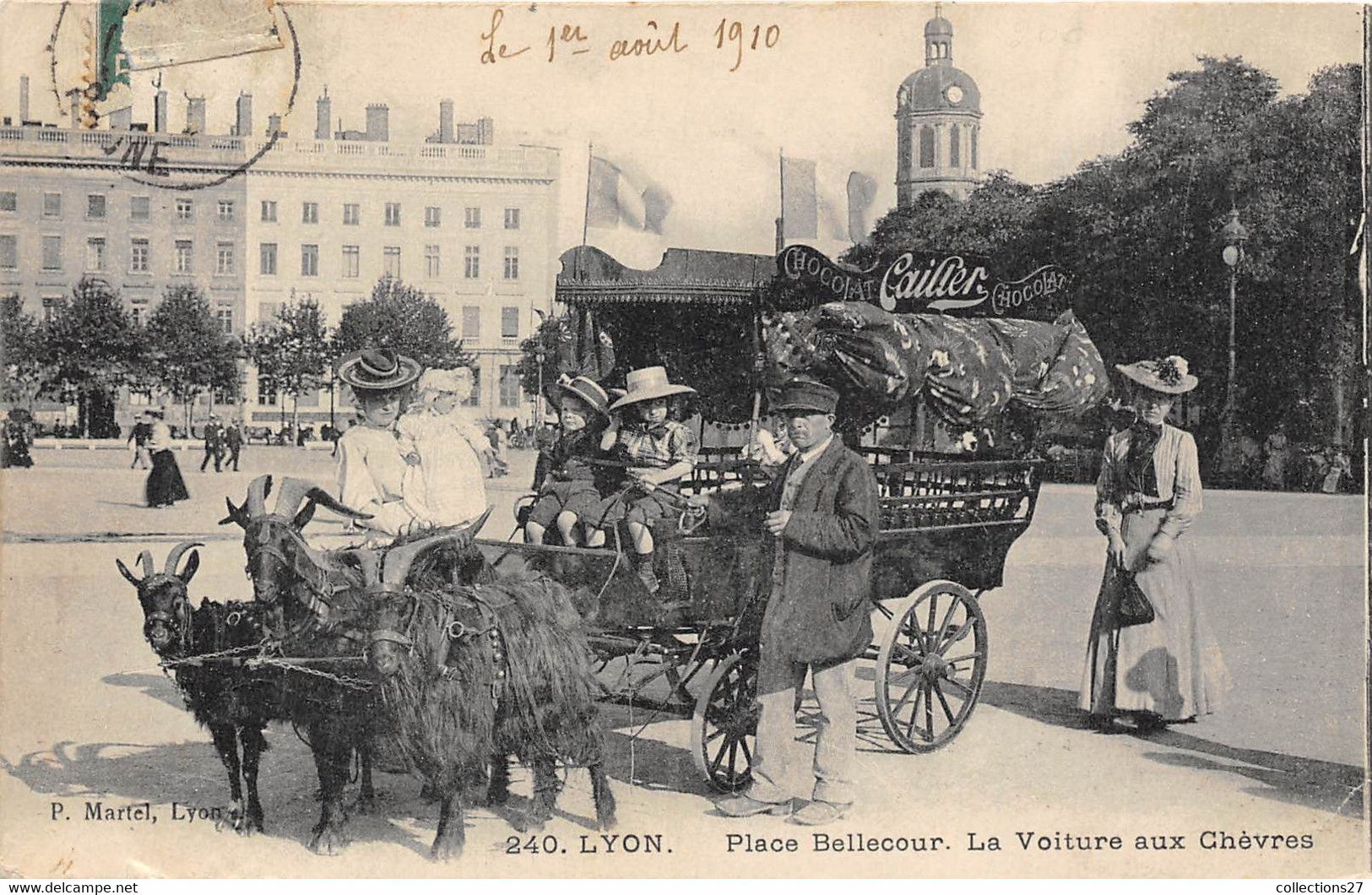 69-LYON- PLACE BELLECOUR LA VOITURE AUX CHEVRES - Lyon 2