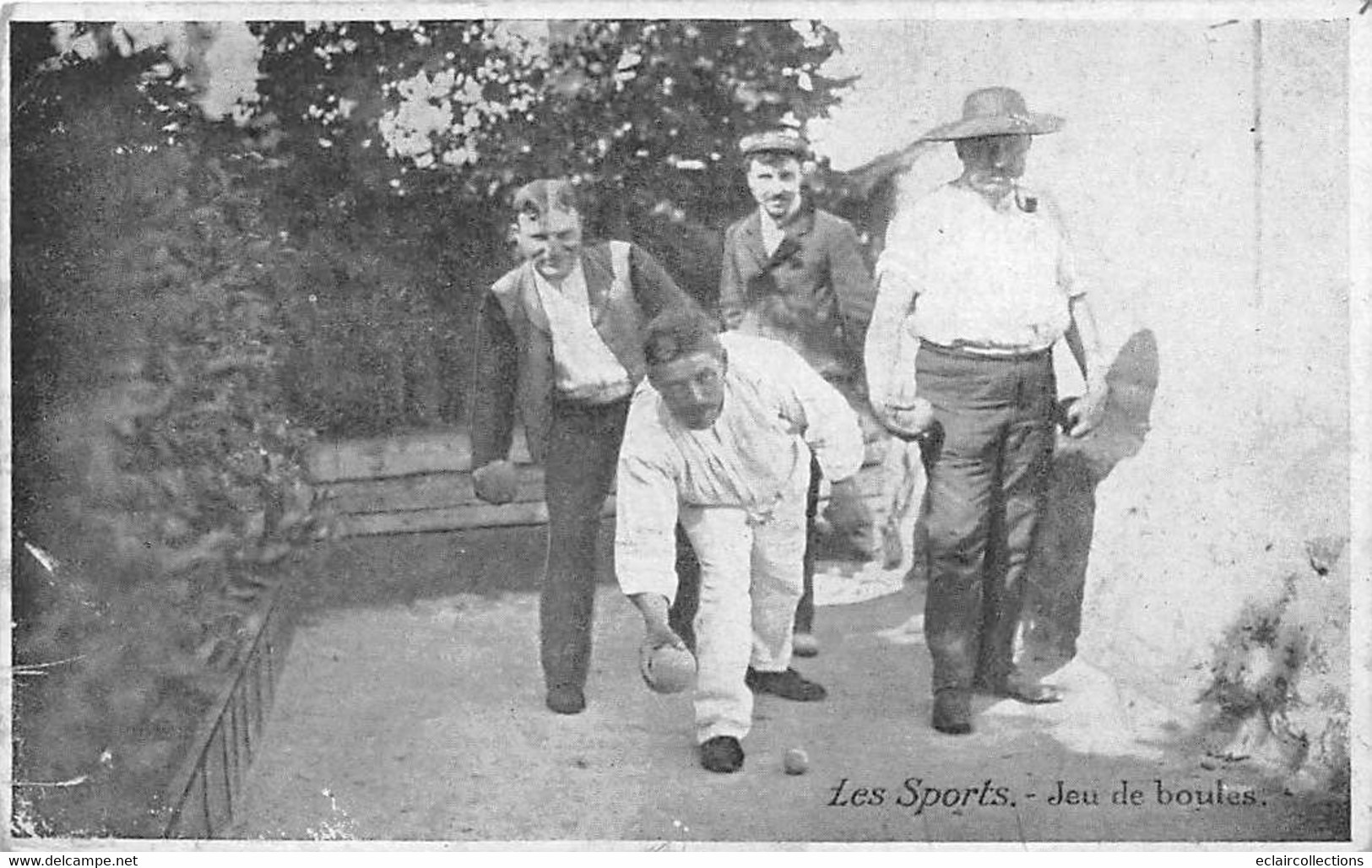 Thème Sport: Pétanque-Jeu De Boules.  Les Sports   Jeu De Boules   ( Voir Scan) - Boule/Pétanque