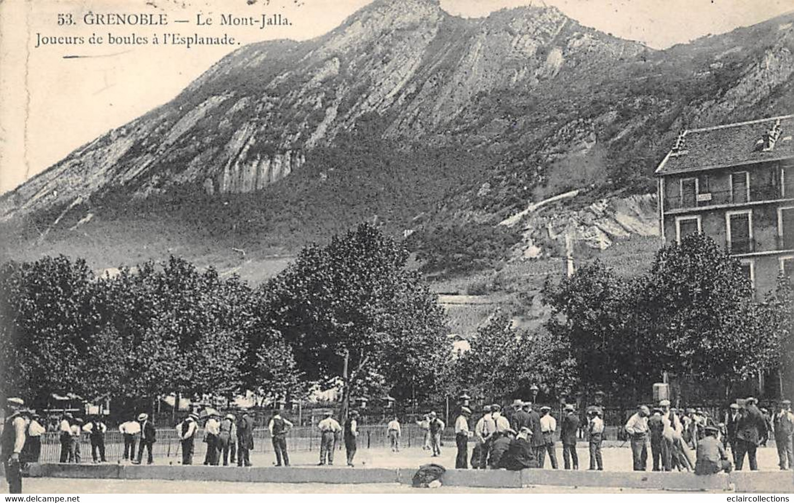 Thème Sport: Pétanque-Jeu De Boules. Grenoble    38    Jeu De Boules. Le Mont Jalla      ( Voir Scan) - Bowls