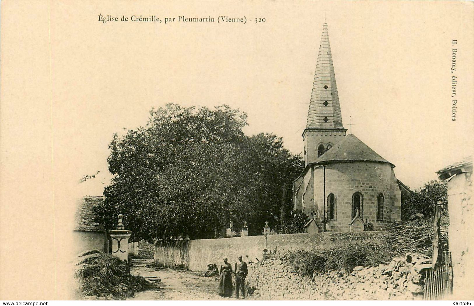 Pleumartin * Vue De L'église De Crémille - Pleumartin