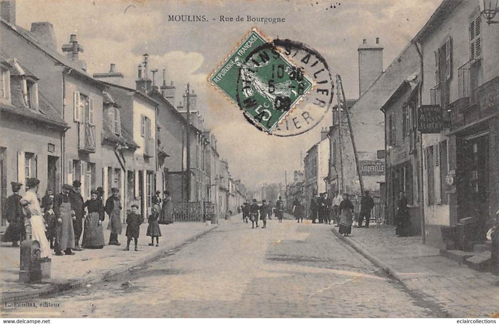 Moulins          03        Rue De Bourgogne. Epicerie Alibert      (voir Scan) - Moulins