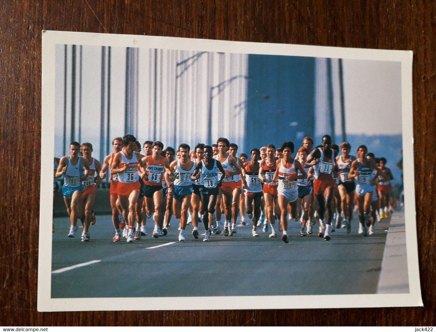 L31/499 Marathon De New York - La Traversée Du Pont De Verrazano - Ponts & Tunnels